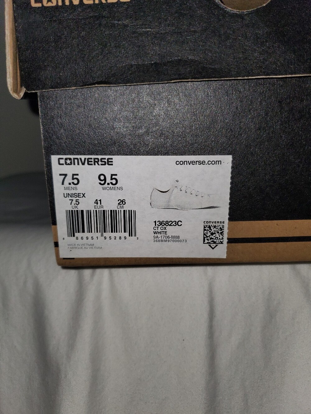 Converse Women's Low Top Leather Sneakers - White - Picture 7 of 7